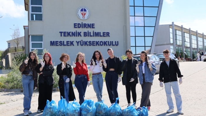 TÜ’LÜ ÖĞRENCİLERİNDEN ÇEVREYE DUYARLILIK ÖRNEĞİ